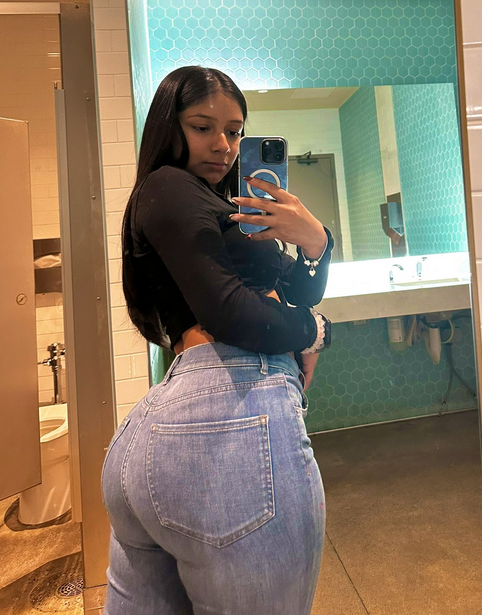 @spicyserenaaa Nude Leaked Onlyfans Photo