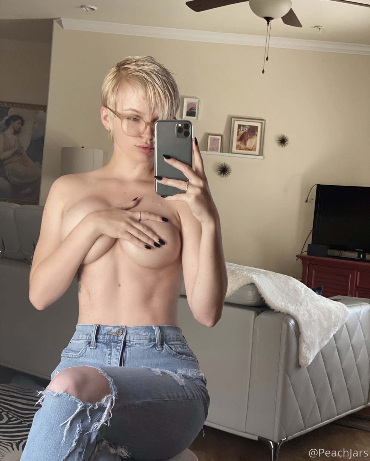 PeachJars (@PeachJarsVIP) Onlyfans Leaked Nude
