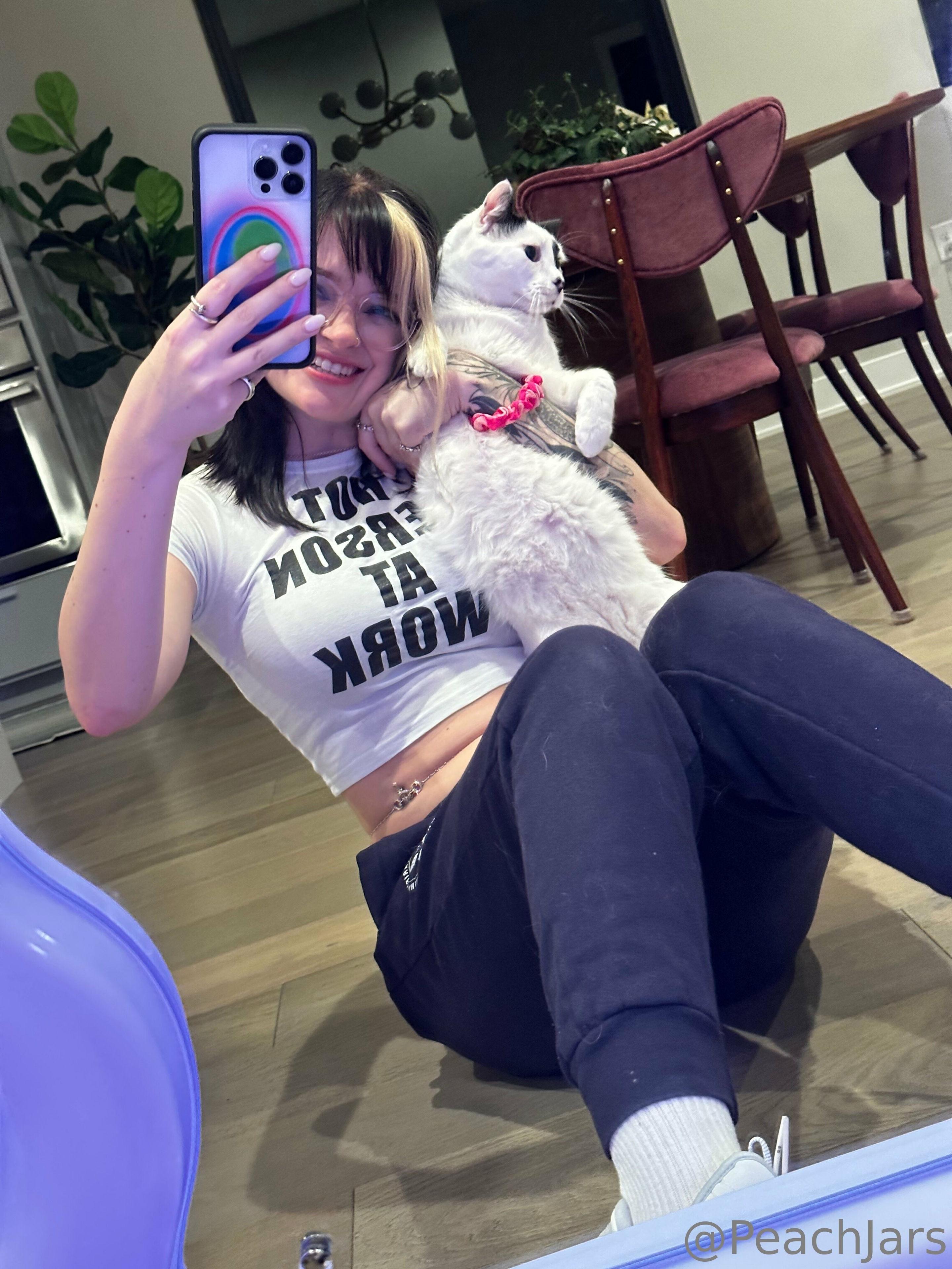 PeachJars (@PeachJarsVIP) Onlyfans Leaked Nude