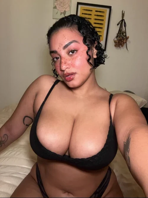 Curlygardens Nude Leaked Onlyfans Photo